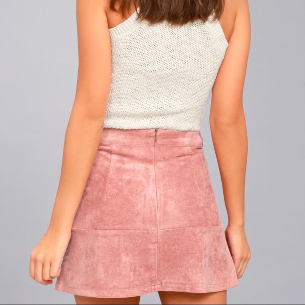 [SOLD] Mauve Suede Shenandoah Mini Skirt | Lulu’s - Picture 3 of 8